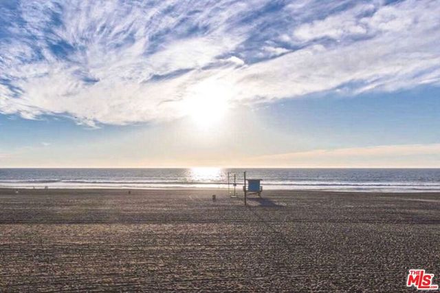 14 Privateer Street 1, Marina Del Rey, CA 90292