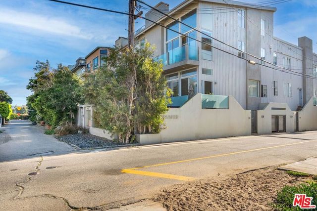 14 Privateer Street 1, Marina Del Rey, CA 90292