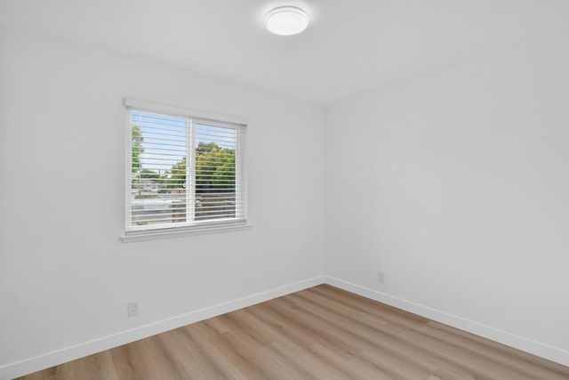 6330 Valley Hi Dr, Sacramento, CA 95823