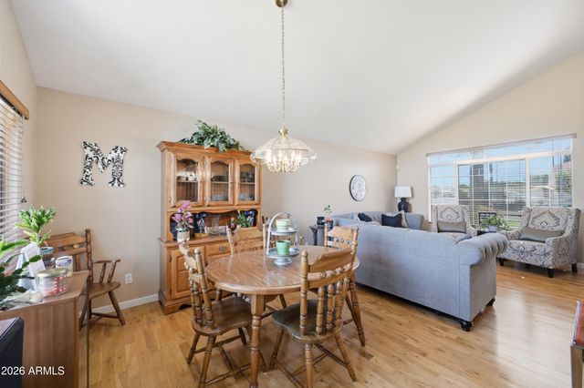 8310 W PERSHING Avenue, Peoria, AZ 85381