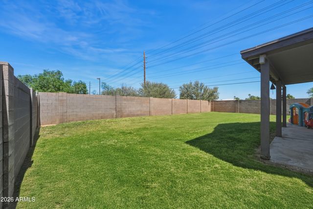 8310 W PERSHING Avenue, Peoria, AZ 85381