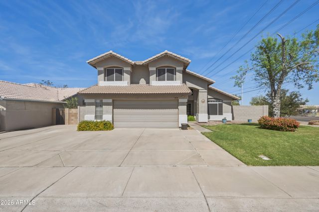 8310 W PERSHING Avenue, Peoria, AZ 85381