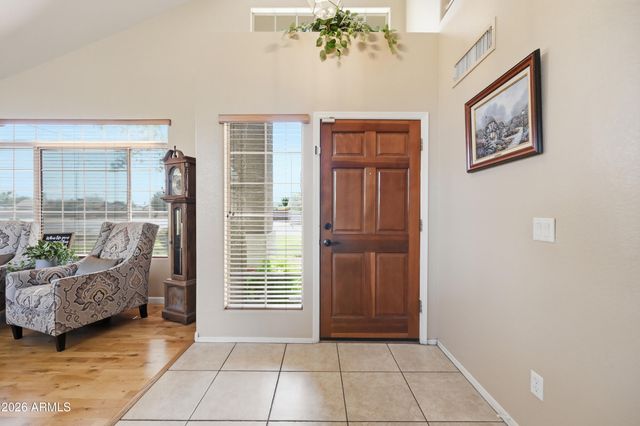 8310 W PERSHING Avenue, Peoria, AZ 85381