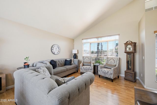 8310 W PERSHING Avenue, Peoria, AZ 85381