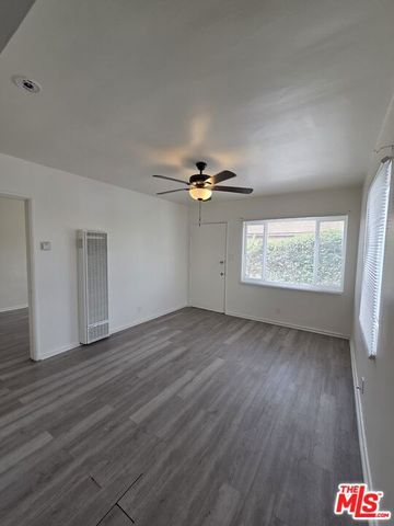 1515 W 85th Street, Los Angeles, CA 90047