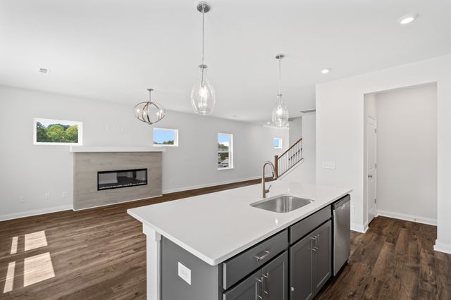 2323 Juneau Lane, Columbia, TN 38401
