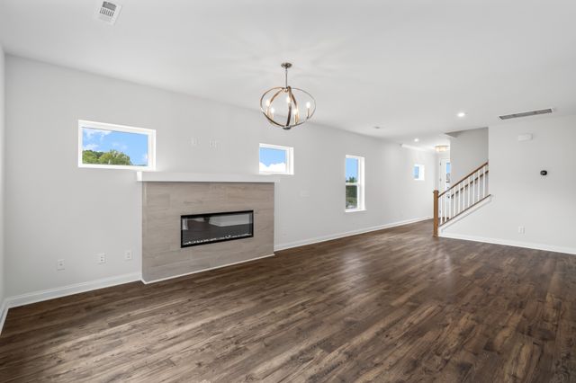 2323 Juneau Lane, Columbia, TN 38401