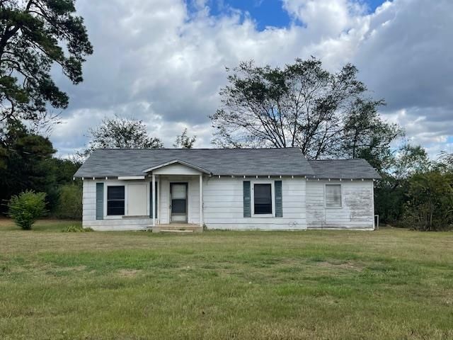 25767 W Hwy 77, Naples, TX 75568