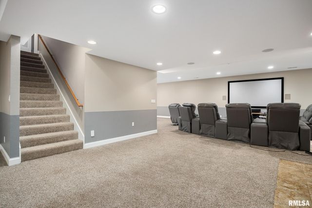 31 SAPPHIRE Point, Morton, IL 61550