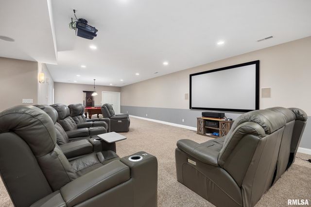 31 SAPPHIRE Point, Morton, IL 61550