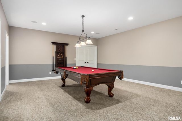 31 SAPPHIRE Point, Morton, IL 61550