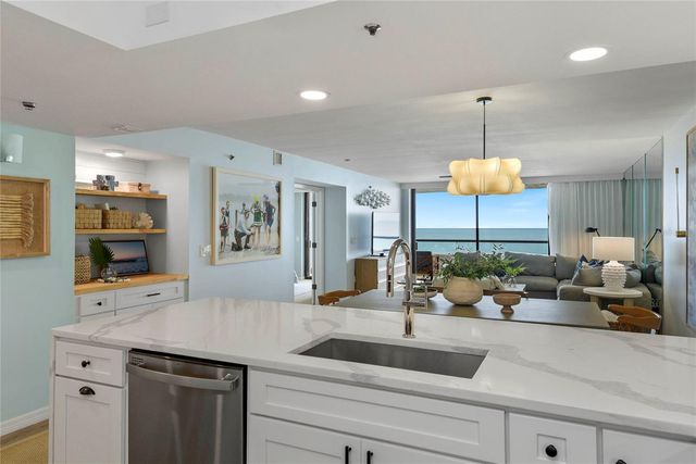 5275 S ATLANTIC AVENUE 406, New Smyrna Beach, FL 32169