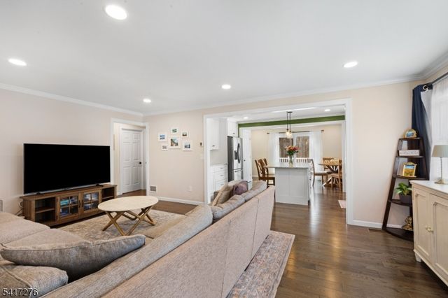 255 Dover Chester Rd, Randolph Twp., NJ 07869