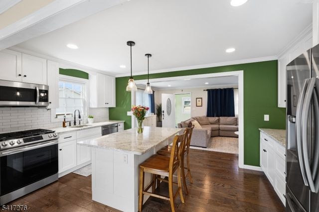 255 Dover Chester Rd, Randolph Twp., NJ 07869