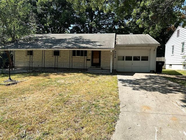 4016 S Spring Street, Independence, MO 64055