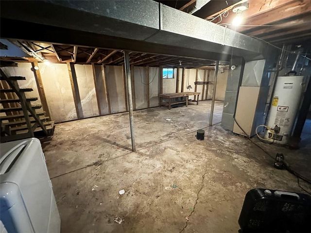 4016 S Spring Street, Independence, MO 64055