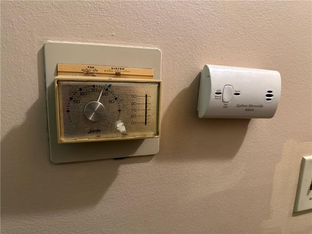 4016 S Spring Street, Independence, MO 64055