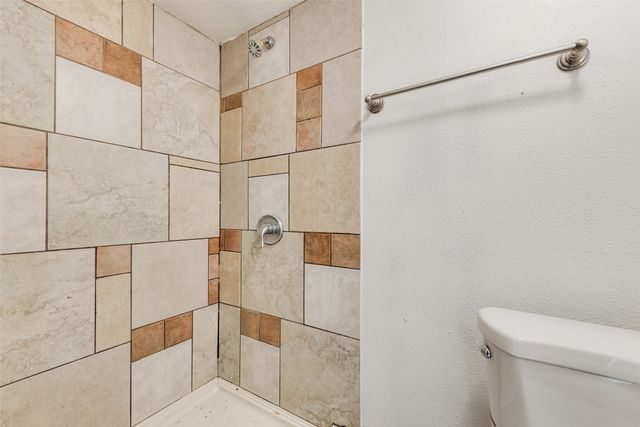 4167 Gladewater Road, Dallas, TX 75216