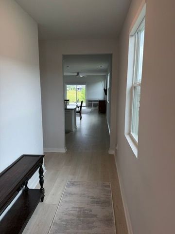 1037 Royal Gorge Pvt Ct, Gallatin, TN 37066