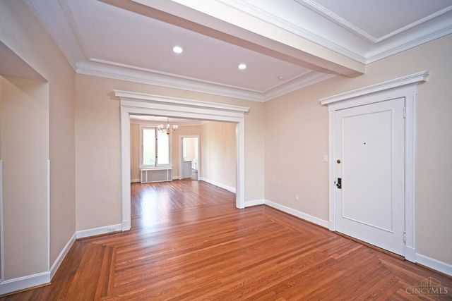 2138 Madison Road, Cincinnati, OH 45208