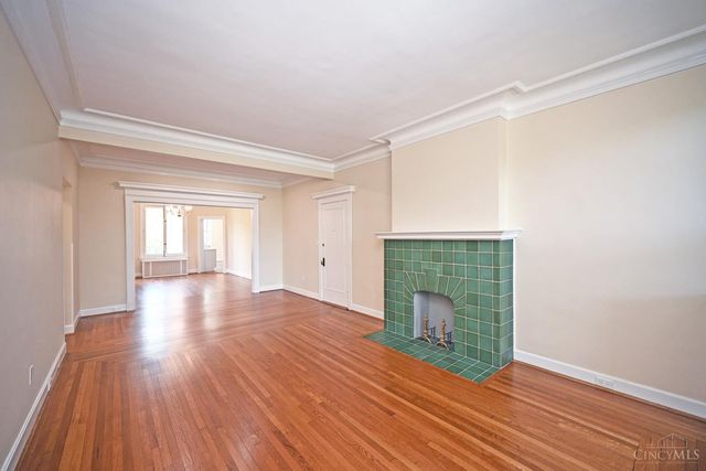 2138 Madison Road, Cincinnati, OH 45208