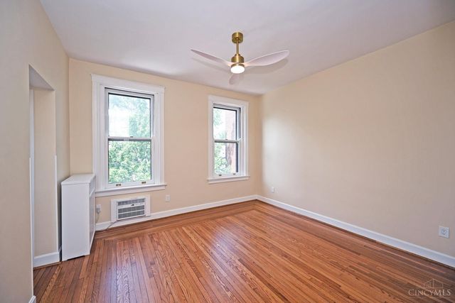 2138 Madison Road, Cincinnati, OH 45208