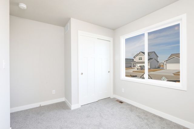 817 3rd Street NW, Bondurant, IA 50035