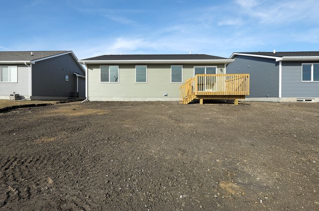 817 3rd Street NW, Bondurant, IA 50035