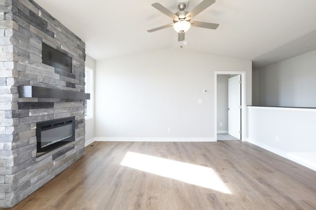 817 3rd Street NW, Bondurant, IA 50035