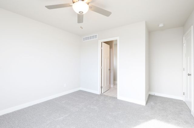 817 3rd Street NW, Bondurant, IA 50035