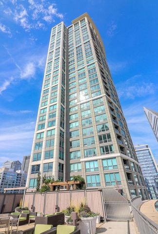 130 N Garland Court 1504, Chicago, IL 60602