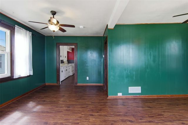 1815 Omaha Street, Eau Claire, WI 54703