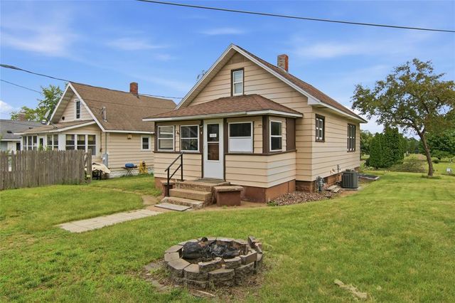 1815 Omaha Street, Eau Claire, WI 54703