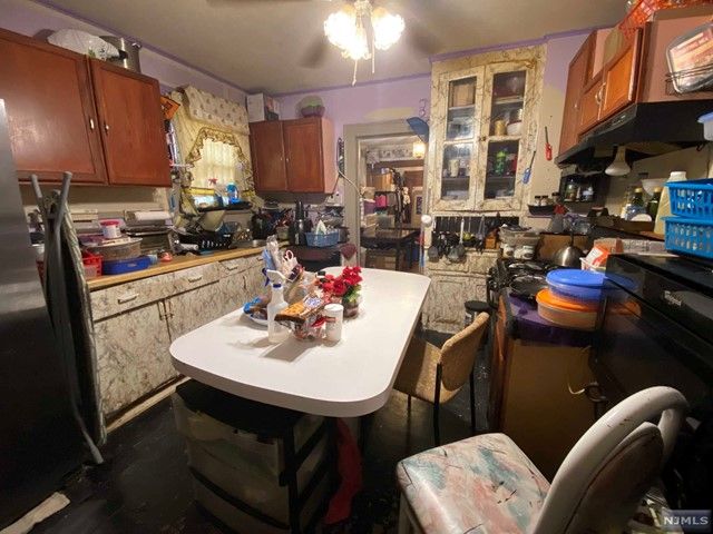 30 Welland Avenue, Irvington, NJ 07111