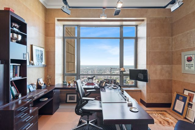 800 N Michigan Avenue 63PH, Chicago, IL 60611