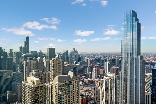 800 N Michigan Avenue 63PH, Chicago, IL 60611