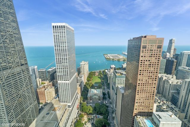 800 N Michigan Avenue 63PH, Chicago, IL 60611