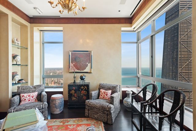 800 N Michigan Avenue 63PH, Chicago, IL 60611