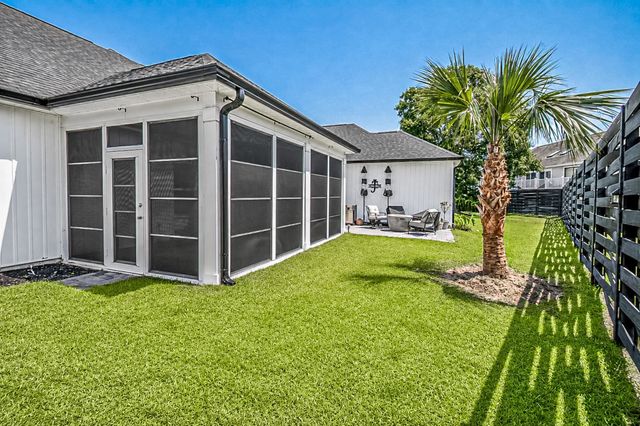 669 Pacific Commons Dr., Surfside Beach, SC 29575