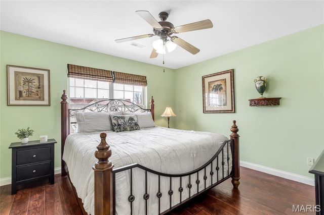 210 Prominence Lane, Lake St Louis, MO 63367