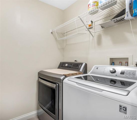 210 Prominence Lane, Lake St Louis, MO 63367