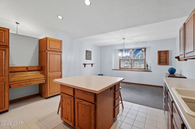 5643 Clover Ridge Drive, Elida, OH 45807