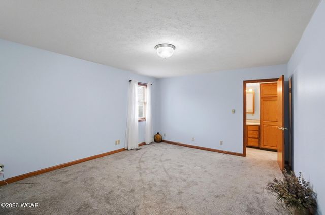 5643 Clover Ridge Drive, Elida, OH 45807