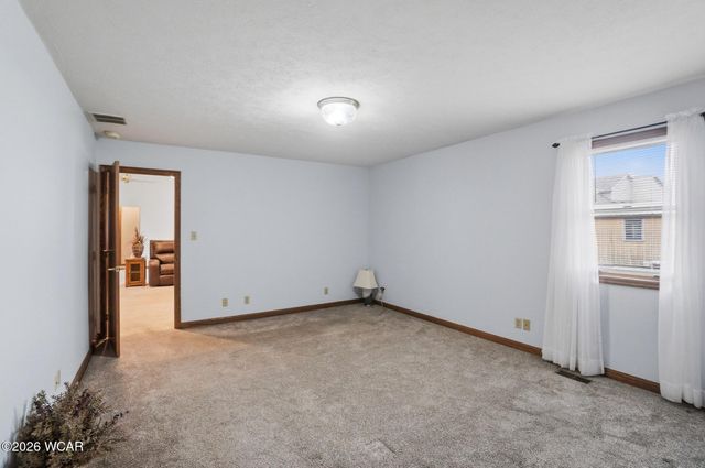 5643 Clover Ridge Drive, Elida, OH 45807