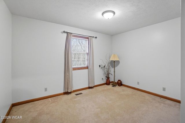 5643 Clover Ridge Drive, Elida, OH 45807