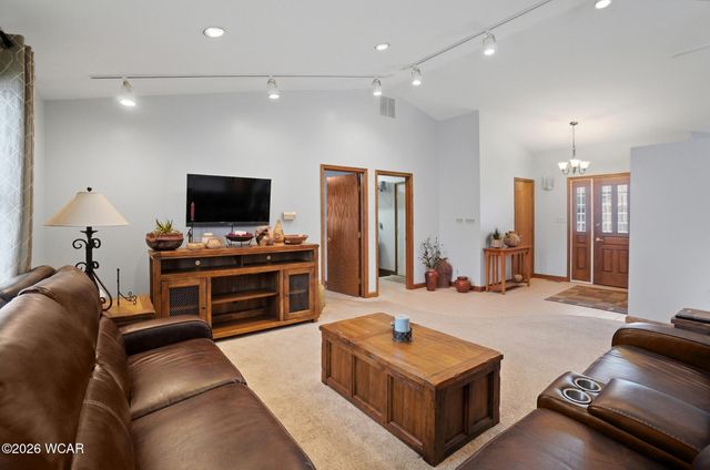 5643 Clover Ridge Drive, Elida, OH 45807