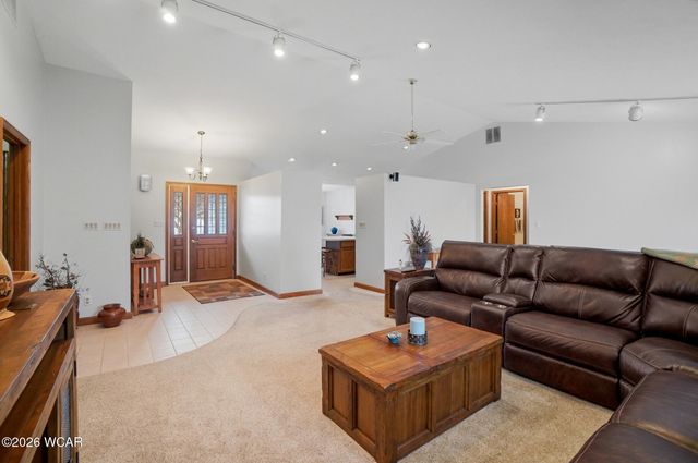 5643 Clover Ridge Drive, Elida, OH 45807