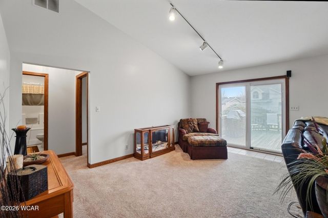 5643 Clover Ridge Drive, Elida, OH 45807