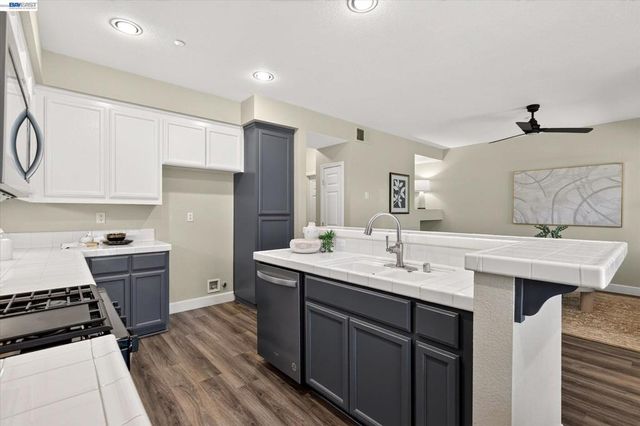 51 Bellington Cmn 3, Livermore, CA 94551