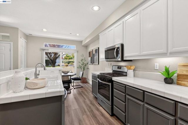 51 Bellington Cmn 3, Livermore, CA 94551
